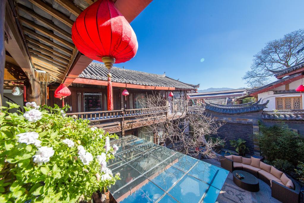 Lijiang Yuntian Palace Hotel Buitenkant foto