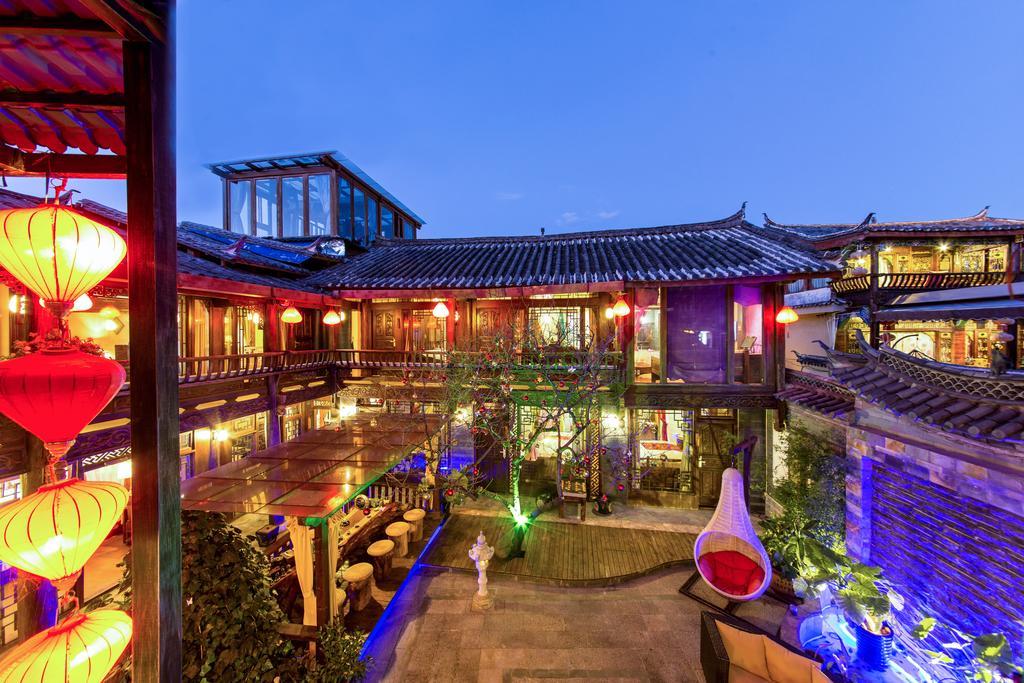 Lijiang Yuntian Palace Hotel Buitenkant foto