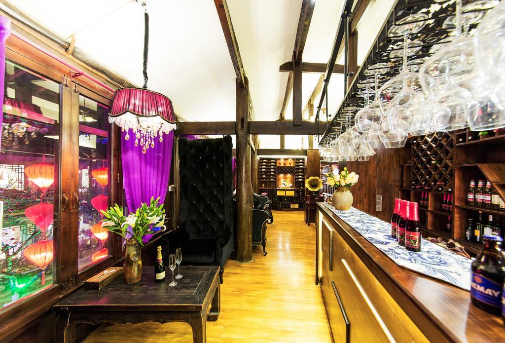 Lijiang Yuntian Palace Hotel Buitenkant foto